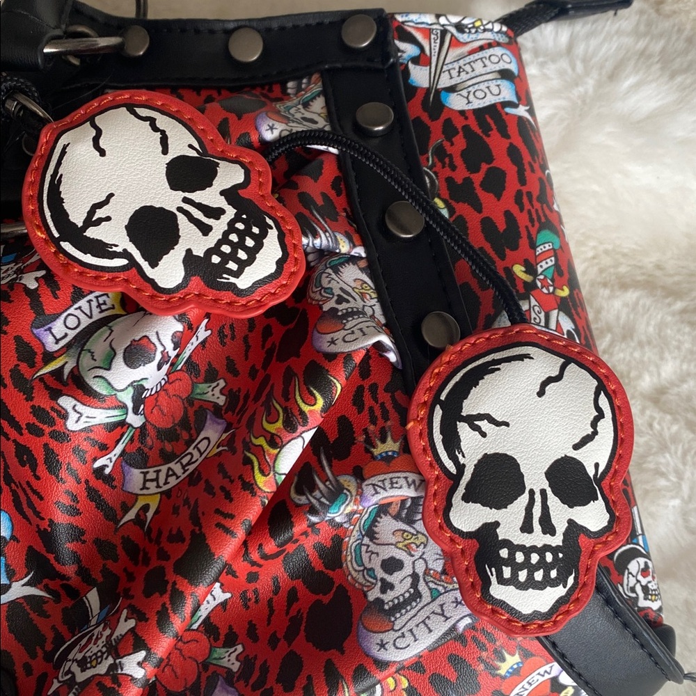 Ed Hardy Purse Satchel“Love Kills Slowly” Red/Black 9 x 16 Vegan - Picture 4 of 9